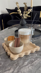 Quadratisches Steinguttablett Beige
