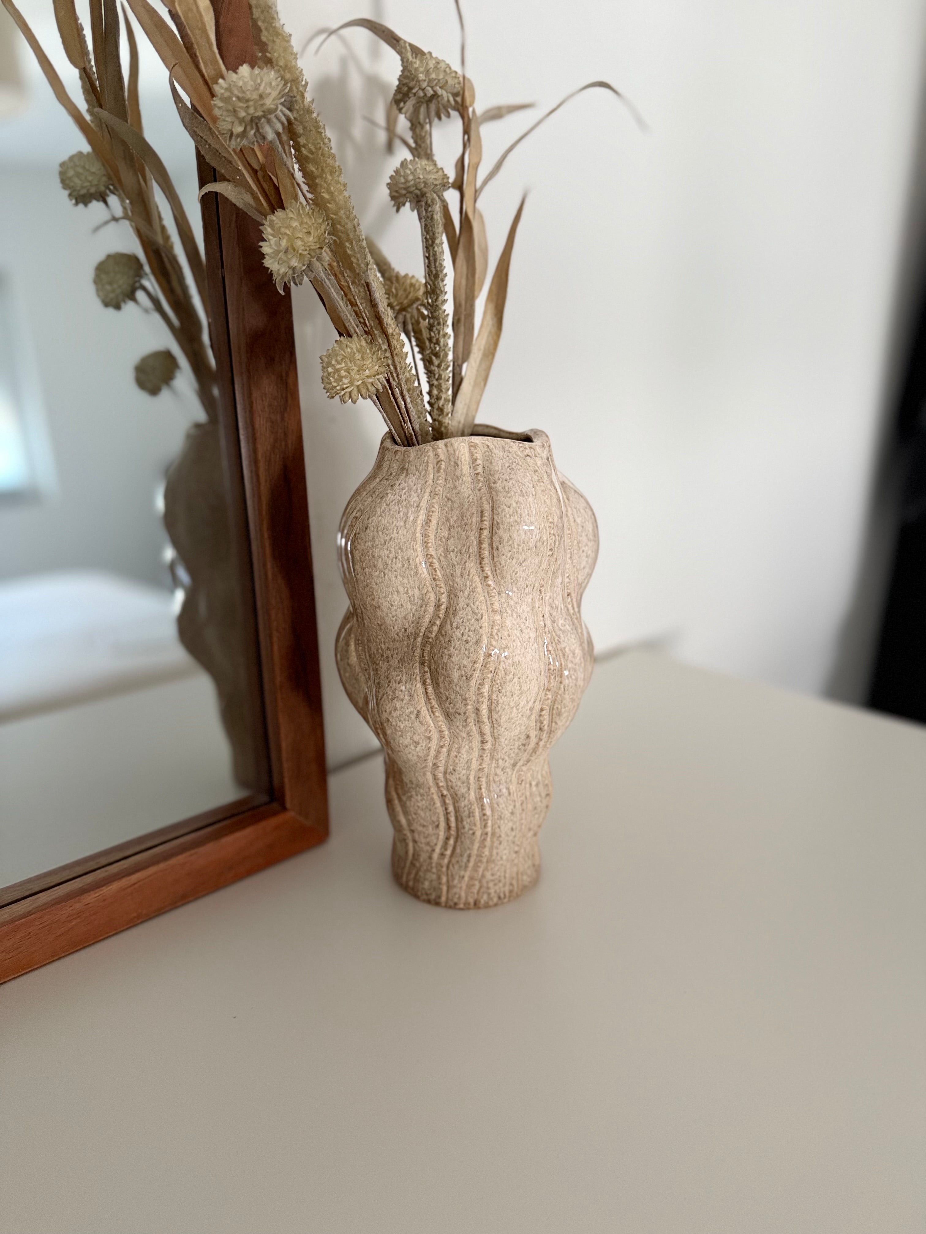 Vase Ripple Sand