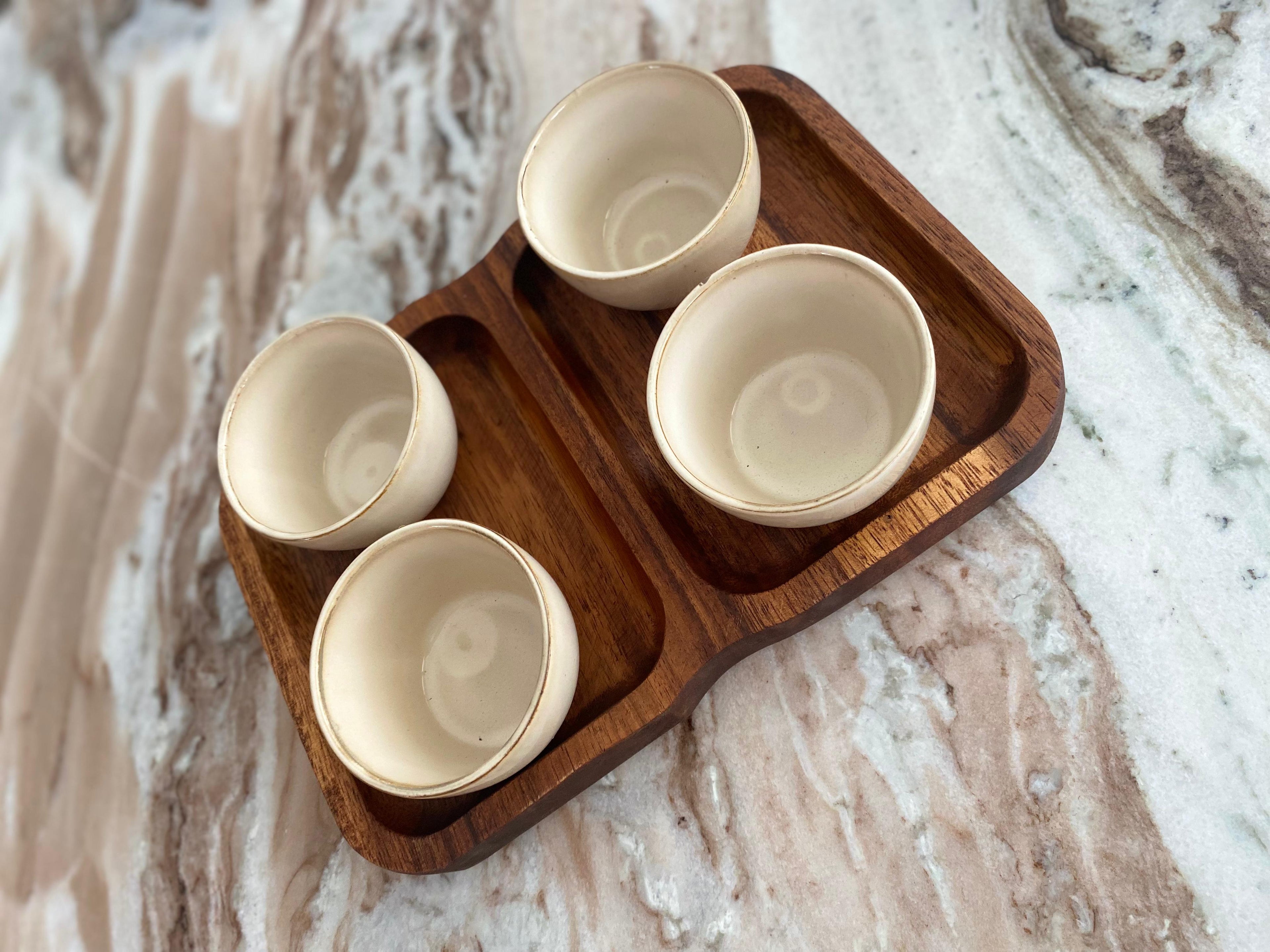 Keramikschale in Beige