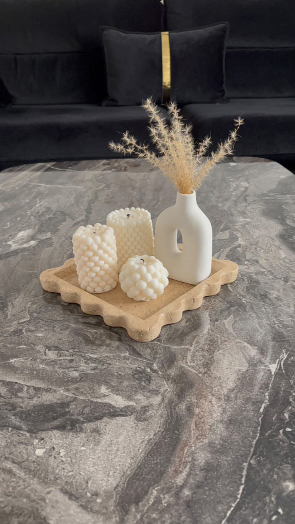 Quadratisches Steinguttablett Beige