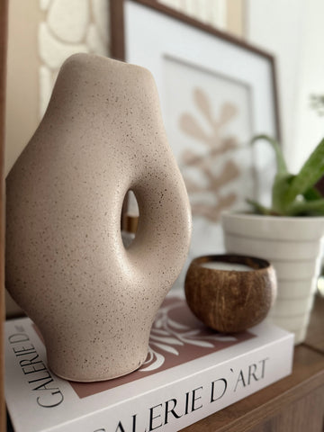 Vase Donut Sand